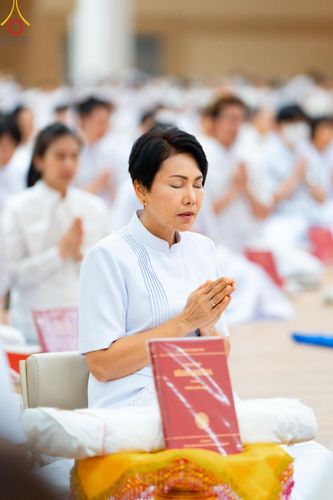 ภาพ No.138847:พิธีถวายกองทุนสนับสนุน การสร้างพระไตรปิฎกฉบับธรรมชัย และอนุรักษ์คัมภีร์ใบลาน น้อมบูชาธรรมหลวงพ่อธัมมชโย 80 ปี ณ ห้องแก้วสารพัดนึก 2 วัดพระธรรมกาย วันเสาร์ที่ 1 มิถุนายน พศ. 2567