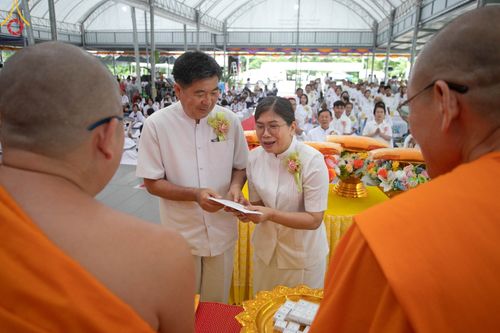ภาพ No.94720:พิธีทอดกฐินสามัคคี สร้างกุฏิสงฆ์หลังแรก ณ ศูนย์ปฏิบัติธรรมและอบรมเยาวชนเมืองยะลา (ถนนเวฬุวัน ซอยเศรษฐี) วันที่ 15 พฤศจิกายน พ.ศ. 2566