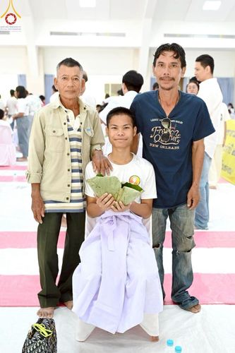 ภาพ No.213828:วันเสาร์ที่ 29 มีนาคม พ.ศ. 2568 พิธีตัดปอยผม ขอขมาผู้ปกครอง มอบบาตร-ผ้าไตร และพิธีบรรพชาสามเณร ณ ศูนย์ปฏิบัติธรรมจังหวัดระยอง (บ้านช่องลม) ต.บางบุตร อ.บ้านค่าย จ.ระยอง