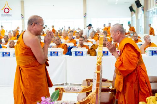 ภาพ No.225968:วันเสาร์ที่ 24 พฤษภาคม พ.ศ. 2568 พิธีถวายสังฆทาน 323 วัด ปีที่ 21 ครั้งที่ 177 พิธีมอบกองทุนหนุนแรงใจช่วยครูใต้ ปีที่ 18 ครั้งที่ 141 และพิธีทำบุญอุทิศส่วนกุศลให้ผู้วายชนม์ ณ ศูนย์ปฏิบัติธรรมภาคใต้ จ.สงขลา