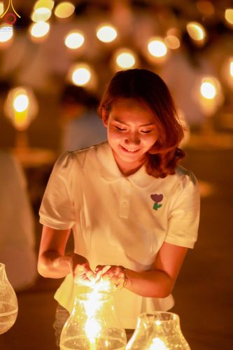 ภาพ No.122266:พิธีจุดประทีปถวายเป็นพุทธบูชา และบูชาธรรมมหาปูชนียาจารย์ พระมงคลเทพมุนี(สด จนฺทสโร) ในโครงการธรรมยาตรา กตัญญูบูชา มหาปูชนียาจารย์ พระมงคลเทพมุนี(สด จนฺทสโร) พระผู้ปราบมาร อนุสรณ์สถาน 7 แห่ง ปีที่ 12 วันที่ 31 มกราคม พ.ศ. 2567 ณ วัดพระธรรมกาย จ.ปทุมธานี (