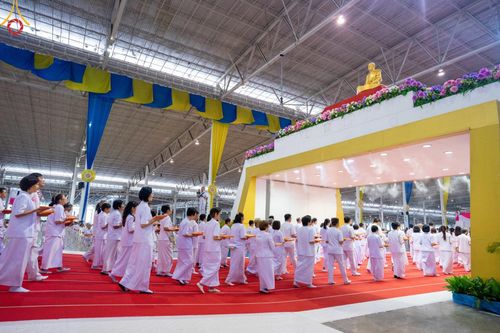ภาพ No.154545:พิธีทอดผ้าป่าสมทบกฐินวัดพระธรรมกาย และสมทบกฐิน 30,000 วัดทั่วไทย ครั้งที่ 2 ณ สภาธรรมกายสากล วัดพระธรรมกาย วันอังคารที่ 17 กันยายน พ.ศ. 2567