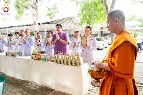 ภาพ No.227129:วันอังคารที่ 3 มิถุนายน พ.ศ. 2568 นายอำเภอคลองหลวง นำพสกนิกรรวมใจภักดิ์ สมเด็จพระนางเจ้าฯ พระบรมราชินี เนื่องในโอกาสวันเฉลิมพระชนมพรรษา ณ อาคารปลูกศรัทธา 2 วัดพระธรรมกาย อ.คลองหลวง จ.ปทุมธานี