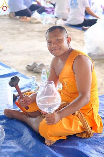 ภาพ No.127497:V.31 ทุ่มเทเพื่อบางกล่ำ การเตรียมงานของเจ้าหน้าที่หน่วยงานต่างๆ  เพื่องานธรรมยาตราอัญเชิญพระบรมสารีริกธาตุ ประดิษฐาน ณ มหารัตนเจดีย์สิริปทุมสวรรค์ (เจดีย์อริยพุทธะ 5 พระองค์) ณ ศูนย์ปฏิบัติธรรมภาคใต้ อ.บางกล่ำ จ.สงขลา ระหว่างวันที่ 9-10 มีนาคม พ.ศ. 2567