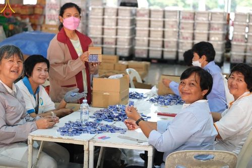 ภาพ No.120893:V.20 เป็นปลื้ม การเตรียมงาน เก็บงาน การรับบุญของเจ้าหน้าที่หน่วยงานต่างๆ เพื่อโครงการธรรมยาตรา กตัญญูบูชา มหาปูชนียาจารย์ พระมงคลเทพมุนี (สด จนฺทสโร) พระผู้ปราบมาร อนุสรณ์สถาน 7 แห่ง ปีที่ 12 ระหว่างวันที่ 2 - 31 มกราคม พ.ศ.2567