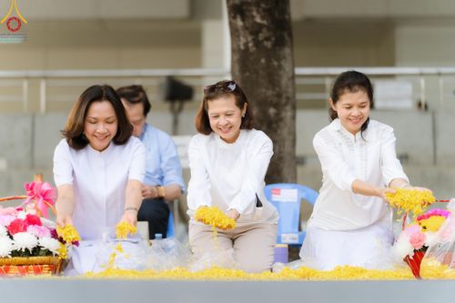 ภาพ No.120061:พิธีต้อนรับพระธรรมยาตรา ในโครงการธรรมยาตรา กตัญญูบูชา มหาปูชนียาจารย์ พระมงคลเทพมุนี(สด จนฺทสโร) พระผู้ปราบมาร อนุสรณ์สถาน 7 แห่ง ปีที่ 12 วันที่ 28 มกราคม พ.ศ. 2567 ณ วัดพระธรรมกาย จ.ปทุมธานี