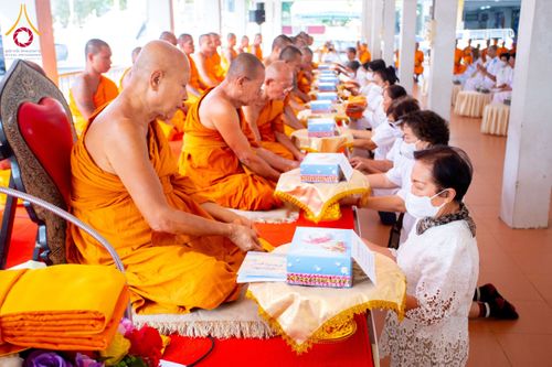 ภาพ No.199933:พิธีทอดผ้าป่าทำนุบำรุงศาสนสถาน ณ วัดบางช้างใต้ ตำบลบางช้าง อำเภอสามพราน จังหวัดนครปฐม ในโครงการธรรมยาตรา กตัญญูบูชา มหาปูชนียาจารย์ พระมงคลเทพมุนี(สด จนฺทสโร) พระผู้ปราบมาร อนุสรณ์สถาน 7 แห่ง ปีที่ 13 วันที่ 22 มกราคม พ.ศ. 2568