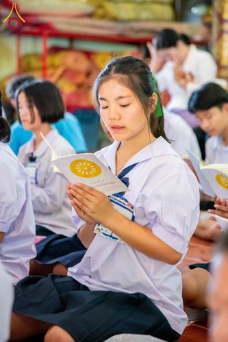 ภาพ No.184220:กิจกรรมวันรวมพลังเด็กดี V-Star จังหวัดตาก ประจำปี 2567  วันที่ 6 ธันวาคม พ.ศ. 2567 ณ วัดดอนเจดีย์ อ.พบพระ จ.ตาก