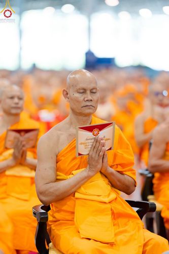 ภาพ No.182815:พิธีปฎิบัติธรรมและพิธีรับมอบต้นสมบัติจักรพรรดิ วันอาทิตย์ที่ 15 ธันวาคม พ.ศ. 2567 ณ สภาธรรมกายสากล วัดพระธรรมกาย