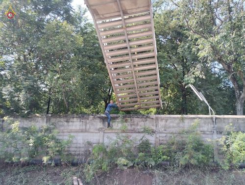 ภาพ No.88738:คณะสงฆ์ เจ้าหน้าที่ และสาธุชน ทุ่มเทแรงกายแรงใจเตรียมงาน เพื่องานวันครูผู้ค้นพบวิชชาธรรมกาย ตั้งแต่วันที่ 20 กันยายน พ.ศ. 2566