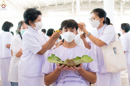 ภาพ No.56736:พิธีปลงผมนาคธรรมทายาท โครงการอุปสมบทบูชาธรรม มหาปูชนียาจารย์ประจำปี 2565 ณ สภาธรรมกายสากล วัดพระธรรมกาย