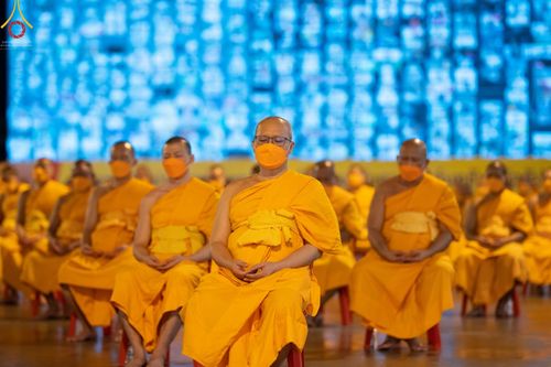 ภาพ No.49085:ประมวลภาพพิธีจุดประทีป  ในวันสมาธิโลก (วันเสาร์ที่ 6 สิงหาคม พ.ศ. 2565)