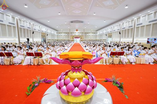 ภาพ No.53989:ประมวลภาพพิธีทอดกฐินบรมจักรพรรดิ ณ สถาบันธรรมชัย (วันที่ 16 ตุลาคม พ.ศ. 2565)