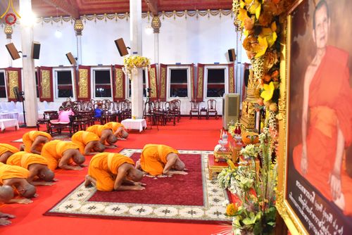 ภาพ No.49690:ประมวลภาพพิธีบำเพ็ญกุศลสวดพระอภิธรรมศพอุทิศถวายพระเดชพระคุณพระเทพวรเวที (บุญศรี ปุญฺญสิริ ป.ธ.4) 