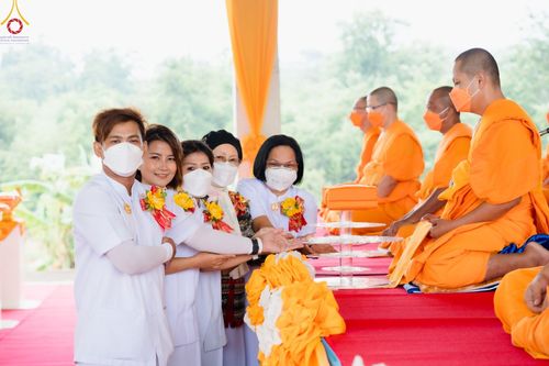 ภาพ No.53697:ประมวลภาพพิธีทอดกฐินเพื่อสร้างอาคารปฏิบัติธรรม ณ ธุดงคสถานเขาย้อย จ.เพชรบุรี (วันที่ 16 ตุลาคม พ.ศ. 2565)