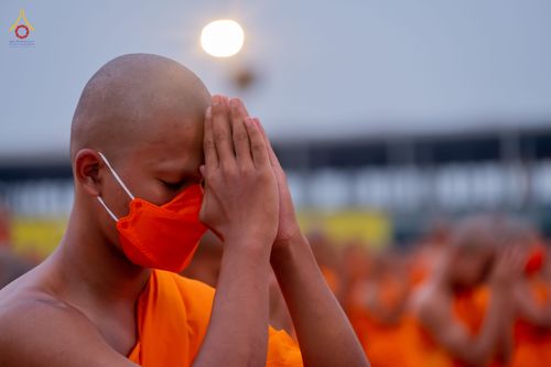 ภาพ No.79960:พิธีขอบรรพชา , พิธีคล้องอังสะ พิธีขอสรณคมน์และศีล , พิธีขอนิสสัย ในโครงการบรรพชาสามเณรฟื้นฟูพระพุทธศาสนาทั่วไทย วันเสาร์ที่ 8 เมษายน พ.ศ.2566