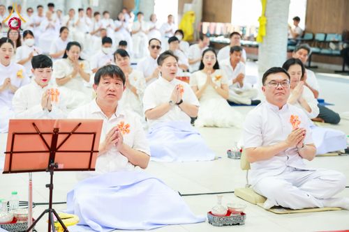 ภาพ No.315651:วันอาทิตย์ ที่ 22 มีนาคม พ.ศ. 2569 พิธีทอดผ้าป่าฉลองพระประธาน พิธีประดิษฐานพระบรมสารีริกธาตุในองค์พระประธาน พิธีจารึกชื่อบรรจุในแผ่นฌาน ณ ศูนย์ปฏิบัติธรรมสมุทรปราการ (บางบ่อ)