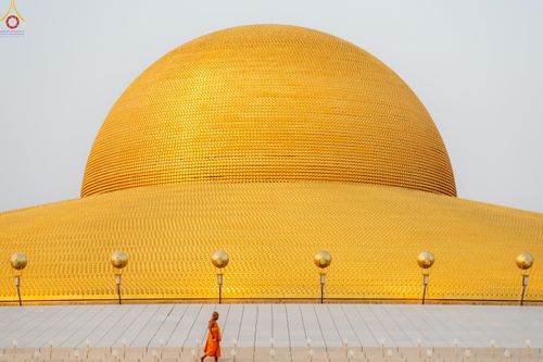 ภาพ No.307404:วันที่ 31 มกราคม พ.ศ. 2569 พิธีจุดประทีปธรรมถวายเป็นพุทธบูชา  และบูชาธรรมมหาปูชนียาจารย์ (ภาพชุดที่ 2) ณ วัดพระธรรมกาย ปทุมธานี ในโครงการธรรมยาตรา กตัญญูบูชา มหาปูชนียาจารย์ พระมงคลเทพมุนี(สด จนฺทสโร) พระผู้ปราบมาร อนุสรณ์สถาน 7 แห่ง ปีที่ 14