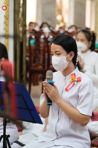 ภาพ No.47905:ประมวลภาพมูลนิธิธรรมกาย ถวายเทียนพรรษา อัญเชิญพระธาตุถวายวัดเถรวาทเวียดนาม