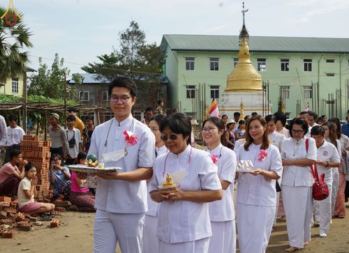 ภาพ No.57391:ประมวลภาพพิธีประดิษฐานพระบรมสารีริกธาตุพระเจดีย์ราชาธิราชมุนี ณ วัดอองเซยามิน ประเทศเมียนมาร์