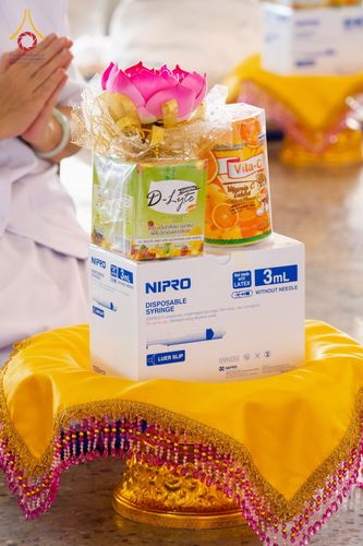 ภาพ No.49888:ประมวลภาพพิธีถวายคิลานเภสัช และอุปกรณ์ทางการแพทย์แด่คณะสงฆ์ วันเสาร์ที่ 20 สิงหาคม พ.ศ. 2565