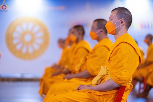 ภาพ No.49086:ประมวลภาพพิธีจุดประทีป  ในวันสมาธิโลก (วันเสาร์ที่ 6 สิงหาคม พ.ศ. 2565)