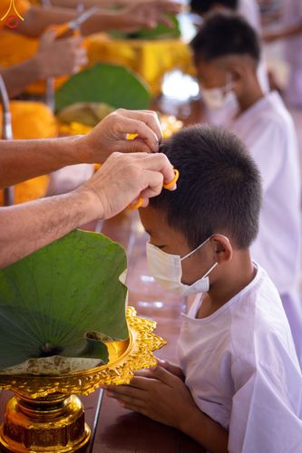 ภาพ No.44834:ประมวลภาพพิธีบรรพชา ในโครงการบรรพชาสามเณรฟื้นฟูพระพุทธศาสนาทั่วไทย ณ ศูนย์อบรมเยาวชนบางปะหัน