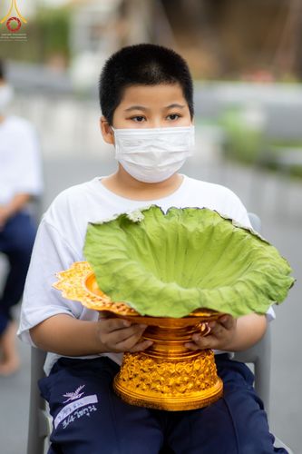 ภาพ No.44462:ประมวลภาพพิธีปลงผม โครงการบรรพชาสามเณรหน่อแก้วเปรียญธรรมรุ่นที่ 10