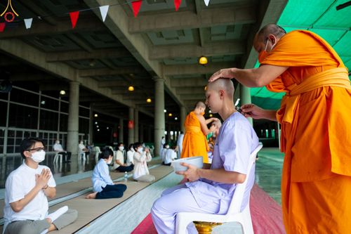 ภาพ No.47328:ประมวลภาพพิธีปลงผม ในโครงการบรรพชาอุปสมบทหมู่ ภาคฤดูฝน 2565