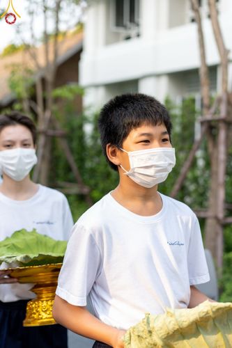 ภาพ No.44463:ประมวลภาพพิธีปลงผม โครงการบรรพชาสามเณรหน่อแก้วเปรียญธรรมรุ่นที่ 10