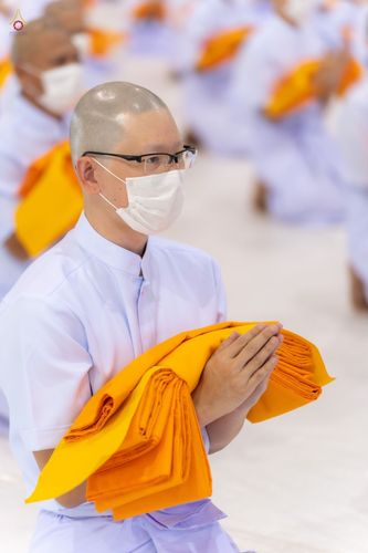 ภาพ No.44328:ประมวลภาพพิธีบรรพชา และพิธีถวายบาตร โครงการบวชภาคฤดูร้อน พ.ศ. 2565