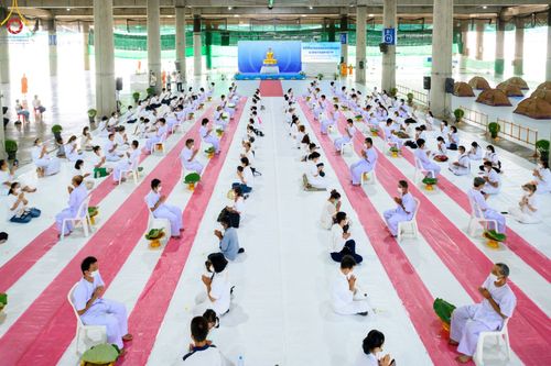 ภาพ No.47464:ประมวลภาพพิธีตัดปอยผม โครงการบรรพชาอุปสมบทหมู่ รุ่นเข้าพรรษา 2565