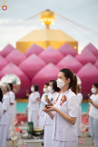 ภาพ No.52545:ประมวลภาพวันคล้ายวันเกิดครบรอบ 138 ปี พระมงคลเทพมุนี (สด จนฺทสโร) พระผู้ปราบมาร ชุดที่ 2