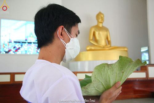 ภาพ No.39304:พิธีตัดปอยผมและปลงผมในโครงการอุปสมบท บูชาธรรมมหาปูชนียาจารย์ ประจำปี 2564 ชุดที่ 1