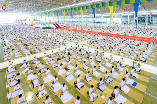 ภาพ No.51160:ประมวลภาพพิธีวันครูผู้ค้นพบวิชชาธรรมกาย ปี 2565