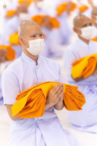ภาพ No.44327:ประมวลภาพพิธีบรรพชา และพิธีถวายบาตร โครงการบวชภาคฤดูร้อน พ.ศ. 2565