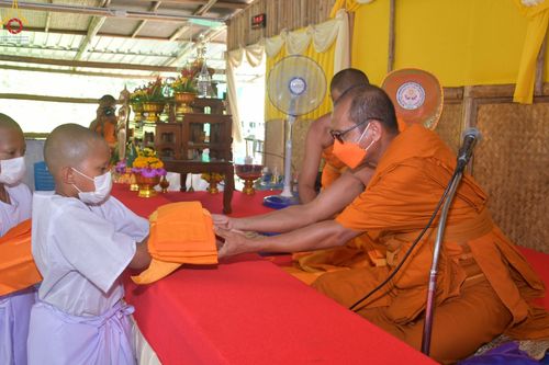 ภาพ No.44804:ประมวลภาพพิธีบรรพชา ในโครงการบรรพชาสามเณรฟื้นฟูพระพุทธศาสนาทั่วไทย ณ ศูนย์อบรมเยาวชนปัตตานี