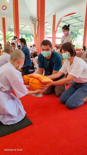 ภาพ No.45759:ประมวลภาพกิจกรรม โครงการบรรพชาสามเณรฟื้นฟูพระพุทธศาสนาทั่วไทย ณ วัดเวฬุวัน และศูนย์ปฏิบัติธรรมและอบรมเยาวชนยะลา