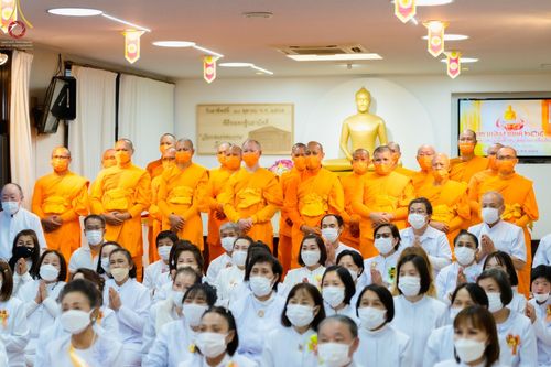 ภาพ No.56453:ประมวลภาพพิธีทอดกฐินสมโภชพระประธาน ณ วัดพระธรรมกายโทชิหงิ ประเทศญี่ปุ่น