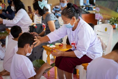 ภาพ No.44839:ประมวลภาพพิธีบรรพชา ในโครงการบรรพชาสามเณรฟื้นฟูพระพุทธศาสนาทั่วไทย ณ ศูนย์อบรมเยาวชนบางปะหัน