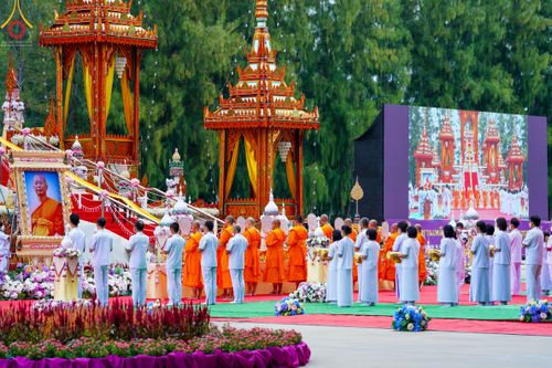 ภาพ No.48868:ประมวลภาพพิธีพระราชทานเพลิงศพ พระสุธรรมญาณวิเทศ (สุธรรม สุธมฺโม)