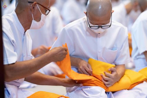 ภาพ No.47670:ประมวลภาพพิธีอุปสมบท โครงการบรรพชาอุปสมบทหมู่ รุ่นเข้าพรรษา 2565