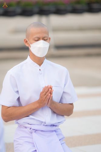 ภาพ No.44217:ประมวลภาพพิธีเวียนประทักษิณ, พิธีวันทาพระมหาธรรมกายเจดีย์ และพิธีขอขมารับผ้าไตร โครงการบวชภาคฤดูร้อน พ.ศ. 2565