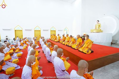 ภาพ No.40516:พิธีตัดปอยผม ปลงผม ขอขมารับผ้าไตรและพิธีบรรพชา ในโครงการอุปสมบท บูชาธรรมมหาปูชนียาจารย์ ประจำปี 2564 ชุดที่ 14