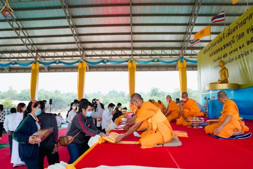 ภาพ No.53704:ประมวลภาพพิธีทอดกฐินเพื่อสร้างอาคารปฏิบัติธรรม ณ ธุดงคสถานเขาย้อย จ.เพชรบุรี (วันที่ 16 ตุลาคม พ.ศ. 2565)