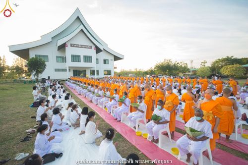 ภาพ No.39652:พิธีตัดปอยผม ปลงผม ขอขมารับผ้าไตรและพิธีบรรพชา ในโครงการอุปสมบท บูชาธรรมมหาปูชนียาจารย์ ประจำปี 2564 ชุดที่ 4