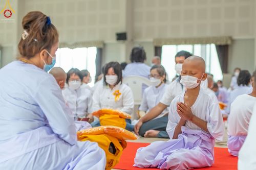 ภาพ No.44960:ประมวลภาพพิธีบรรพชา ในโครงการบรรพชาสามเณรฟื้นฟูพระพุทธศาสนาทั่วไทย ณ ศูนย์อบรมเยาวชนกาญจนบุรี