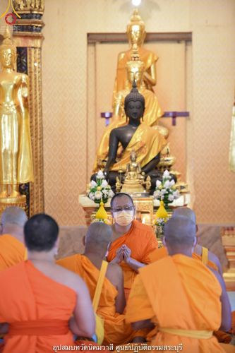 ภาพ No.40099:พิธีตัดปอยผม ปลงผม ขอขมารับผ้าไตรและพิธีบรรพชา ในโครงการอุปสมบท บูชาธรรมมหาปูชนียาจารย์ ประจำปี 2564 ชุดที่ 9
