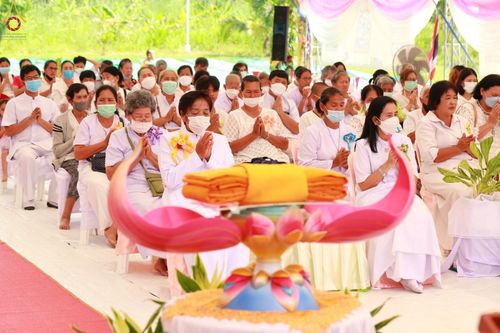 ภาพ No.57025:ประมวลภาพพิธีทอดกฐินสามัคคี ณ ศูนย์ปฏิบัติธรรมสวนผึ้ง (วันที่ 30 ตุลาคม พ.ศ. 2565)