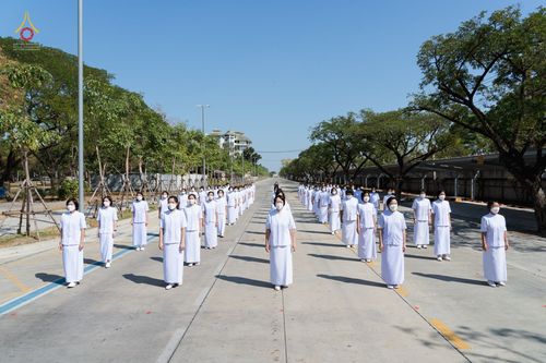 ภาพ No.42676:พิธีอัญเชิญมยุรนาวากาศ ประดิษฐาน ณ อาคาร 100 ปี เนื่องในวันคล้ายวันเกิด ครบ 113 ปี คุณยายอาจารย์มหารัตนอุบาสิกาจันทร์ ขนนกยูง